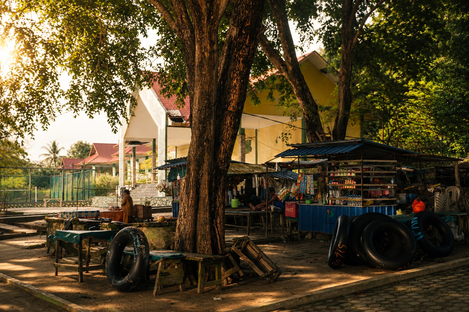 Warung dan menu favorit sekitar Pantai Pelawan